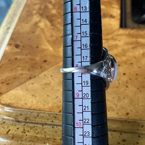 Genuine White Buffalo Sterling Silver Ring Size 8 - Picture 8 of 9